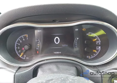 2015 Jeep Grand Cherokee Limited z USA, uszkodzony, nr VIN 1C4RJFBG5FC776455